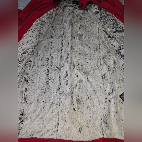 NOVELTI Down Hooded Parka (US Medium) - Picture 8 of 14